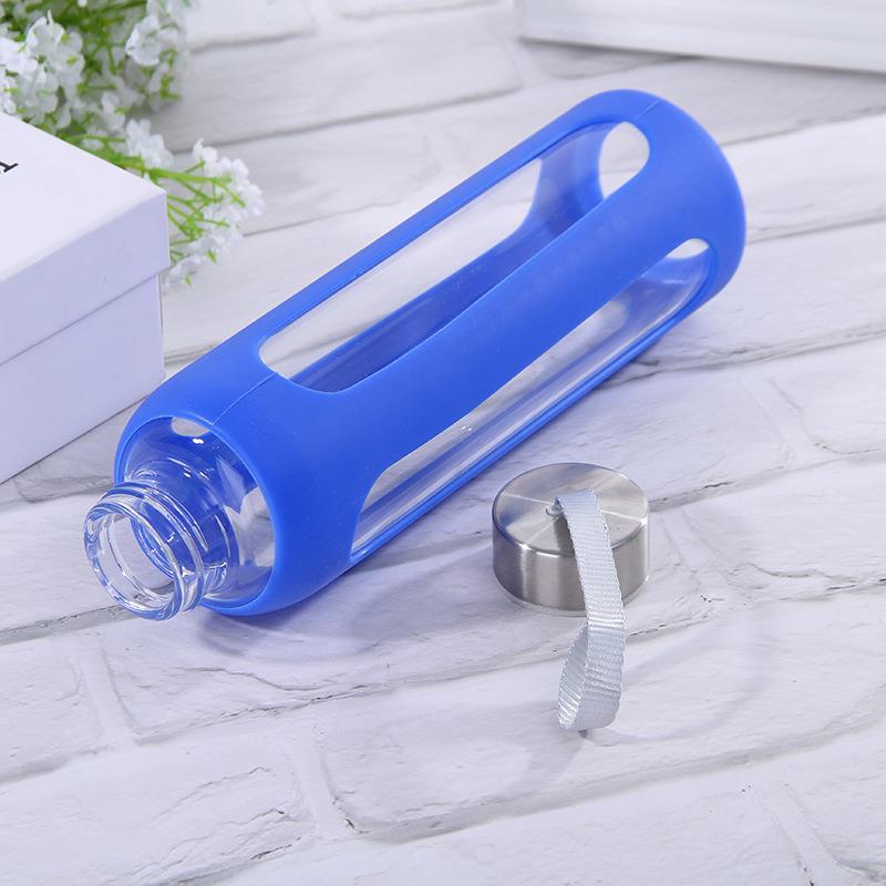 550ML portable glass water bottle with silicone sleeve