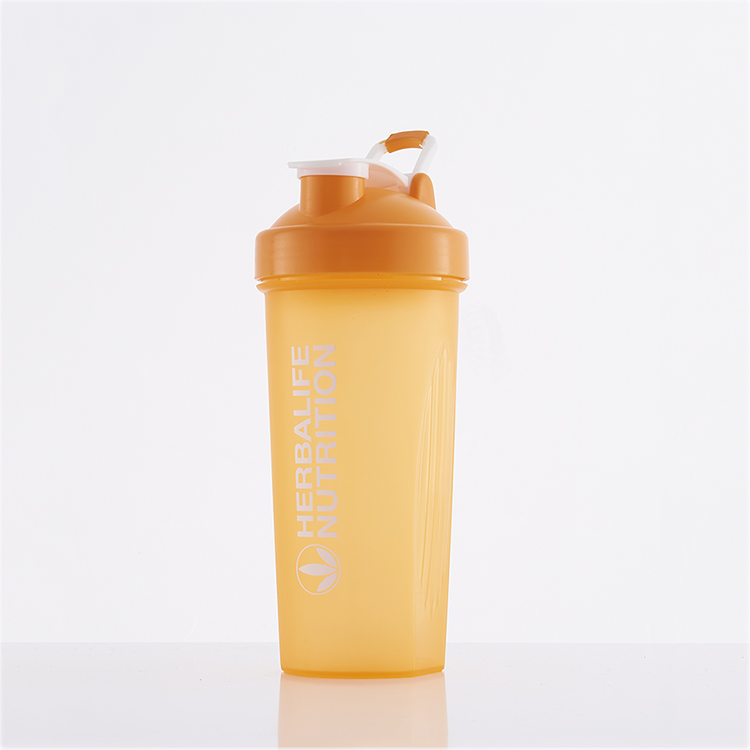 Large capacity plastic protein shaker bottle BPA free with ball